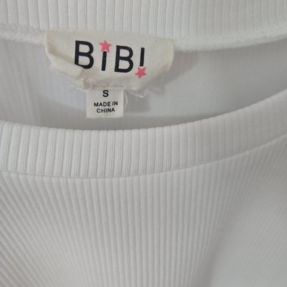 BiBi White Top with Multicolor Floral Sleeves - Picture 3 of 3